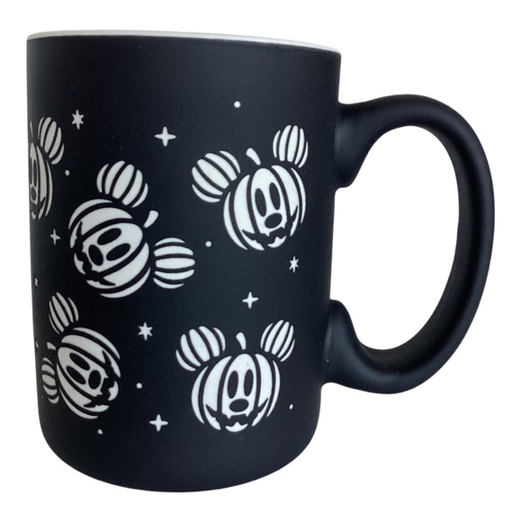 Disney 2024 Mickey Mouse Halloween Pumpkin Jack-O-Lantern Head Mug Black White - Picture 10 of 14